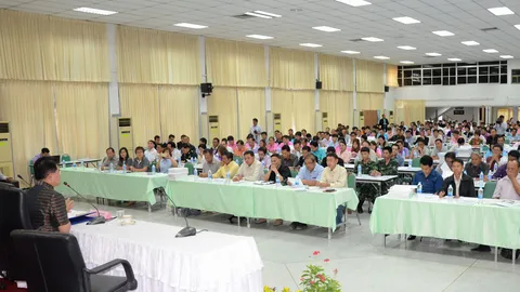 อบรมครู ข.เดินหน้า ประชามติร่าง รธน.