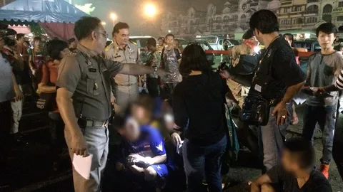  เข้มงวด! ทหาร-ตร. ปิดล้อมตลาดบางใหญ่ รวบต่างด้าวเถื่อน 36 คน