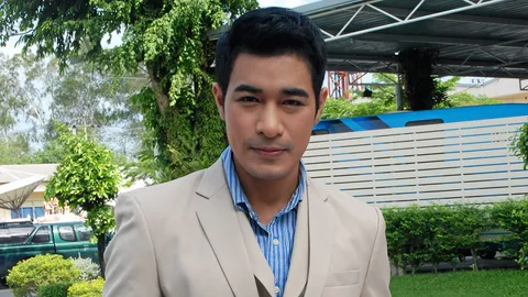 โอม โต้ถอนตัว "อังกอร์" เผยเอ็นหัวเข่าขาด ต้องหยุดกอง 3 อาทิตย์