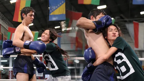 อาย คลุกวงใน นิวส์ ปล้ำกอดสูดกลิ่นเหงื่อ