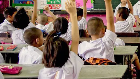 คืนครูสู่ห้องเรียน เพิ่มคุณภาพให้เด็ก