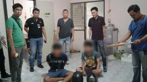 จับหนุ่มแก๊งเงินกู้ ยกพวกรุมฟันเชฟอาหารจีน รร.ขอนแก่น อ้างหึงอดีตแฟน