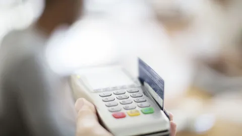 ผลวิจัย ชี้ จ่ายเงินผ่านบัตร ดัน GDP ไทย รอบ 5 ปี เพิ่ม 1.13 ล.