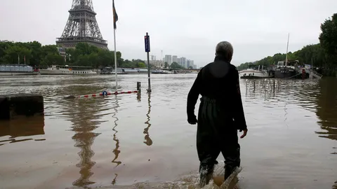ฝรั่งเศสอ่วม น้ำท่วมหนัก! ปิดพิพิธภัณฑ์ลูฟวร์  รบ.ประกาศภาวะฉุกเฉิน