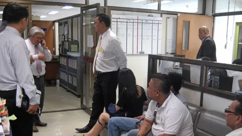 สั่งฟ้องแล้ว 10 ราย สารไพโรเจนรั่วไหลคร่า 8 ศพ ตึกเอสซีบีฯ   