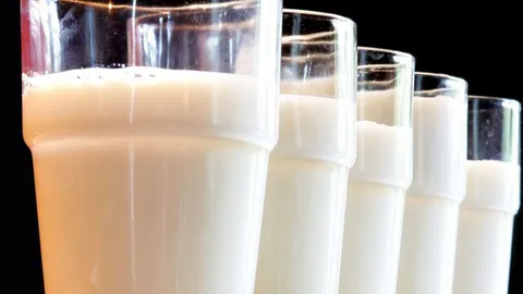 ปธ.สหกรณ์โคนมวังน้ำเย็น แจง 'นมโรงเรียน' โผล่ห้างเขมร โต้ทุจริต