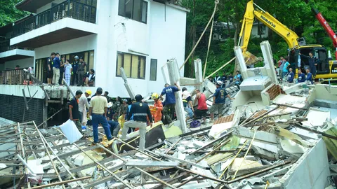 ช่วยออกมาได้ทั้งหมดแล้ว คนติดใต้ซากรีสอร์ตเกาะช้างถล่ม ตาย 1 เจ็บ 5