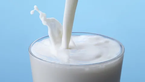 จี้เร่งสอบสวนด่วนภายใน 5 วัน อึ้ง! นมโรงเรียนโผล่เขมร  