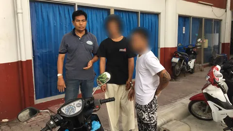 ส่งไก่มันไม่รวย! 2 หนุ่มคู่ขา ใช้รถบริษัทค้ายาบ้า หาเงินสร้างเรือนหอ