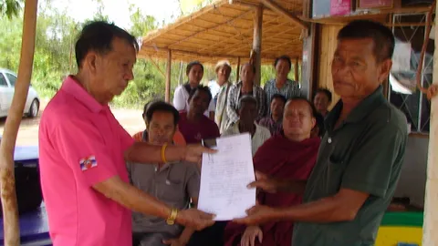 เงียบปานเป่าสาก! ชาวบ้านร้องขอไฟฟ้าใช้กว่า 10 ปี ตอนนี้ยังจุดตะเกียง