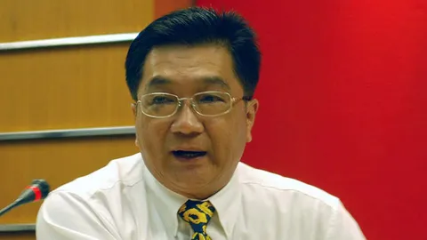 สปท.จับผิดคิงเพาเวอร์ ผิดเงื่อนไขประมูล ไม่ร่วมประกวดราคา