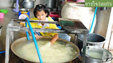 พบเด็ก ป.6 ยอดกตัญญูที่สุโขทัย หาเลี้ยงแม่ป่วยอัมพฤกษ์เพียงลำพัง 