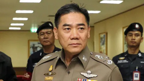 'บิ๊กแป๊ะ' แจง ปค.บุกทลายอาบอบนวด 'นาตารี' ไม่กระทบภาพลักษณ์องค์กร