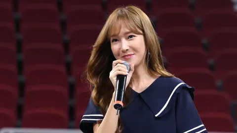 แฟนคลับต้อนรับอบอุ่น 'เจสสิก้า' พร้อมจัดแฟนมีตติ้ง 11 มิ.ย.นี้