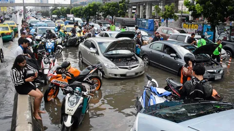 "รายงานวันจันทร์"- กว่า 2 พันล้านขยายท่อระบายน้ำกรุงเทพฯ แก้ไข 16 จุดน้ำท่วมซ้ำซาก