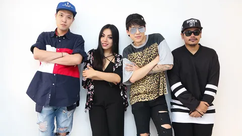 ป๊อก ดึง นุ้ย เดอะ พีชแบนด์ ร่วมร้อง ภาพเก่า ถ่ายทอดอารมณ์รัก