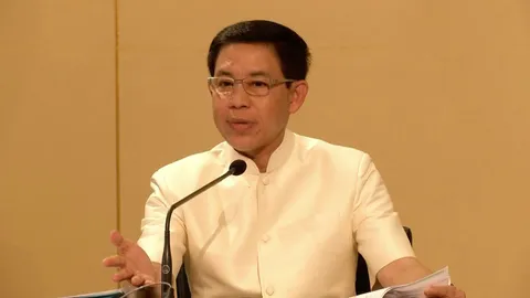 ครม.ไฟเขียวร่าง พ.ร.บ.จัดซื้อจัดจ้างฯ-พ.ร.บ.หนี้สาธารณะ