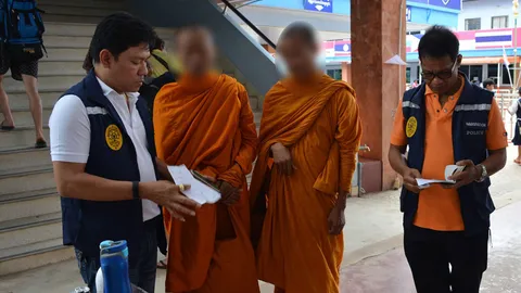 ตม.อรัญฯ รวบ 2 พระเวียดนามเข้าไทย ไม่มี นส.รับรอง หวั่นไปธรรมกาย