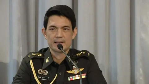 ทบ. ปัด ชายแต่งชุดทหารทำร้ายผู้หญิงบนรถเมล์ ไม่ใช่ทหาร