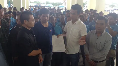 ชาวบ้านที่อุบลฯ ร้องรัฐช่วย ปลากระชังน้ำมูลตาย เสียหาย30 ล้าน  