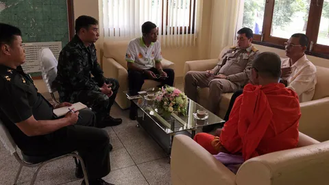 สั่งปิดสถานปฏิบัติธรรมพระฉาวอ้างศาสดาองค์ใหม่