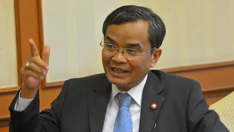 นิพิฏฐ์ วางพนัน 'เซ็ตซีโร่' การเมือง เผด็จการเข้มแข็งขึ้น 