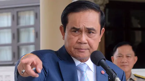 “ประยุทธ์”แข็งโป๊ก “ชู”รัฏฐาธิปัตย์เปลี่ยนผ่าน : สถานการณ์ชี้ขาด เหนือประชามติ