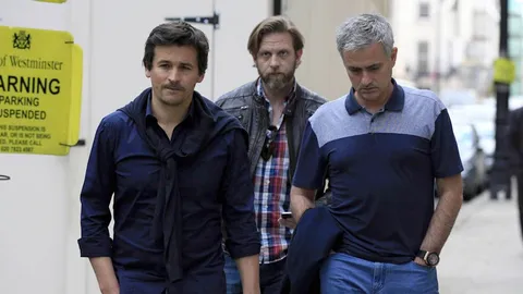 คนคุ้นเคย! 'ผีแดง' ดึง 'รุย ฟาเรีย' นั่งมือขวา 'มูรินโญ' 