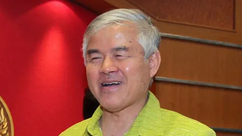 กรธ.รับมอบร่างฯ อักษรเบรลล์ เตรียมแจกศึกษาก่อนลงประชามติ