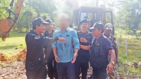 ทัพพญาเสือ พาลูกชาย รอง ผกก.สภ.กันตัง รุกที่ป่าสงวนฯ กว่า120ไร่ 