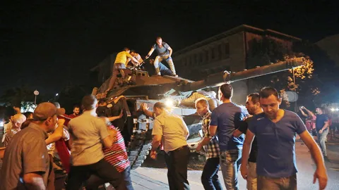 'บัวแก้ว' ยันคนไทยในตุรกีปลอดภัย เตือนหลีกเลี่ยงพื้นที่สาธารณะ