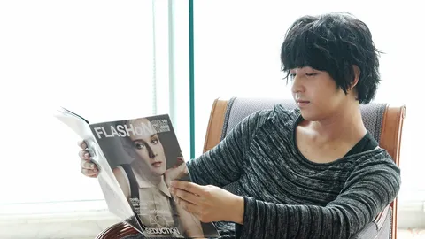 กรี๊ด "คิม คิบอม" ฉลองวันเกิดกับแฟนชาวไทย