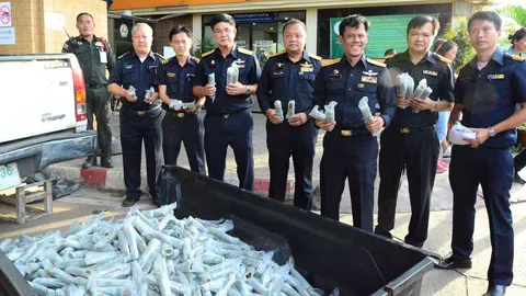 รวบสาวยะลาคาด่านสะเดา ดัดแปลงปิกอัพซุกกระท่อม ขนจากมาเลย์เข้าไทย