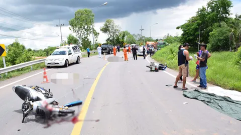 3 จยย.เข้าโค้งเกี่ยวกันเอง ไถลชนกระบะสวนทางมา ที่โนนไทย ดับ 3 เจ็บ 3