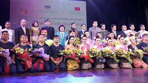 จัดงานฉลอง 40 ปี ความสัมพันธ์ไทย-เวียดนาม อย่างยิ่งใหญ่