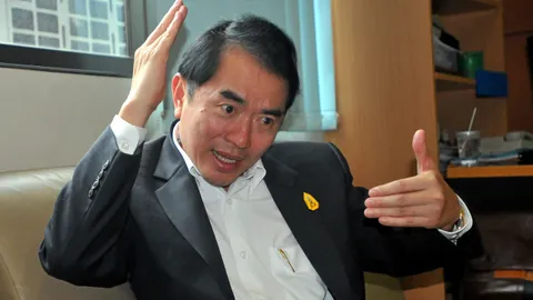 'หมอวรงค์' ปัดขัดแย้ง 'มาร์ค' แค่มองต่าง ให้สิทธินักการเมืองอุทธรณ์