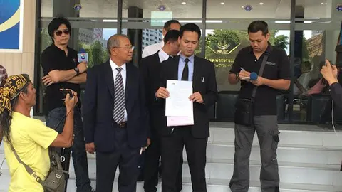 'ทนายสงกานต์' แจ้งความกลับ 'กก.บริษัทน้ำมัน-พระวัดยี่ป่า' หมิ่นประมาท