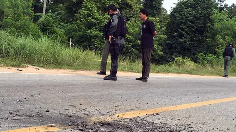 โจรใต้กดบึม 2 จังหวัด 3 ลูก! ยะลา-สงขลา ตชด.กับชาวบ้านบาดเจ็บ 3 