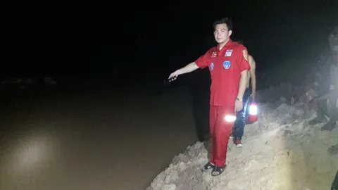 วันเศร้าชาวนาไทย ดับคาทุ่ง 3 ศพ! เป็นลม-จมน้ำ-ต้นกระบกล้มฟาด