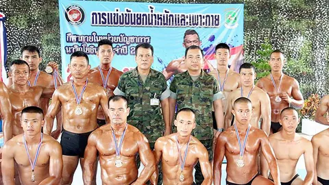 อุ๊ย! น่าไปจับแขนเล่นเบาๆ นาวิกโยธินไทยแข็งแรงไม่แพ้ใครในโลก