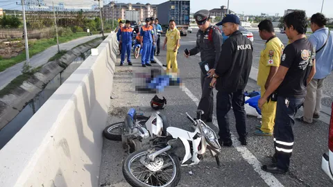 พนง.ขนส่งสินค้า จ.ชลบุรี ขี่จยย.พลาดล้ม 10 ล้อตามเหยียบซ้ำดับคาที่