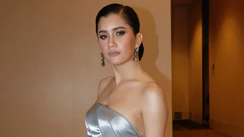 'ปู' ผู้หญิงไร้มงกุฎแต่ก็สวยอย่างมีคุณค่า มุ่งมั่นประสบความสำเร็จก่อนช่วยเหลือคนอื่น