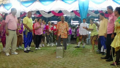 “คุณตา” ท้า “ผู้ว่าฯ” เตะปี๊บแข่งขันกีฬาผู้สูงอายุ