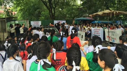 ครู-นร.โรงเรียนเรยีนาฯ เชียงใหม่ ค้านโครงการบ้านธนารักษ์สร้างติด ร.ร.