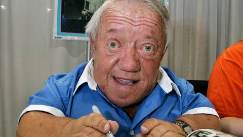 เศร้า! 'เคนนี เบเกอร์' ผู้รับบท 'R2-D2' ใน 'สตาร์ วอร์ส' เสียชีวิตแล้ว