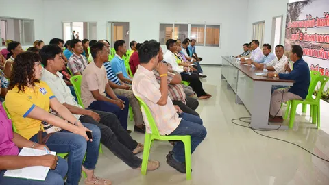 ตบเท้ากว่า 100 ร้องทหารใช้ ม.44 ยึดอ่าวทุ่งทรายจากนายทุน คืนให้แผ่นดิน