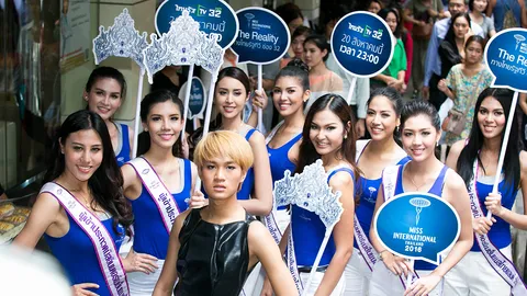 บุก! สีลม ทีมนางงามมิสอินเตอร์เนชั่นแนล สวยใสซัดใจ 