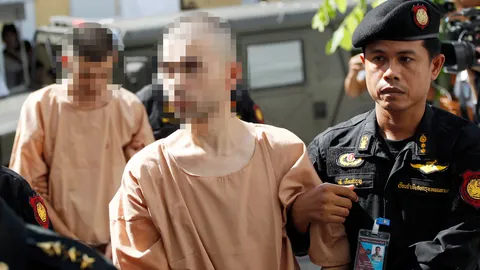 สื่อนอกเกาะติดคดีบึมศาลพระพรหม ตีข่าวศาลทหาร เริ่มพิจารณาคดีวันแรก