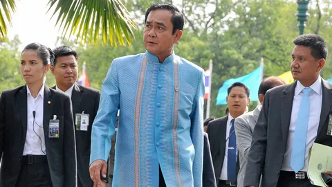 นายกฯ โวยทำสากกะเบือยันเรือรบแล้ว พ้อยังถูกว่าไม่ค่อยมีผลงานอีก