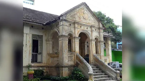 ฮือค้านทุบอาคารโบราณ 'บุญพัฒน์' รพ.วชิระภูเก็ต คิดหนัก เร่งหาทางออก